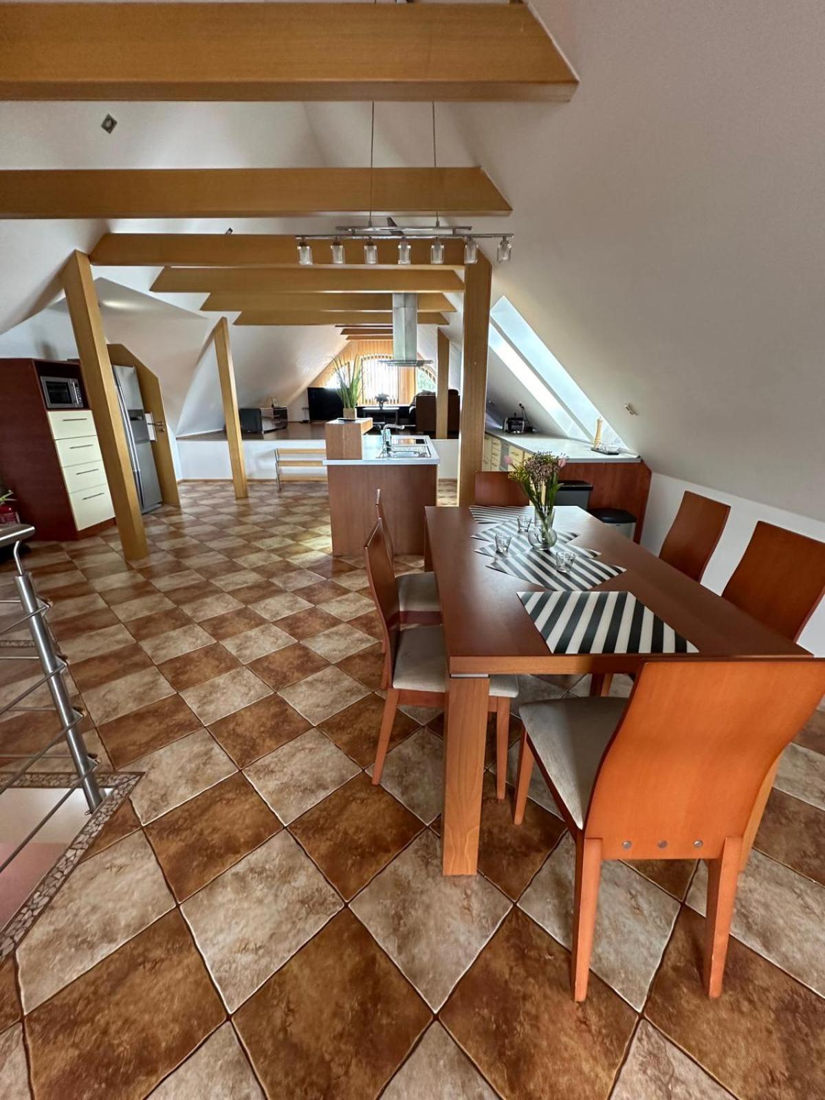 Apartman Lipa 미쿨로프 외부 사진